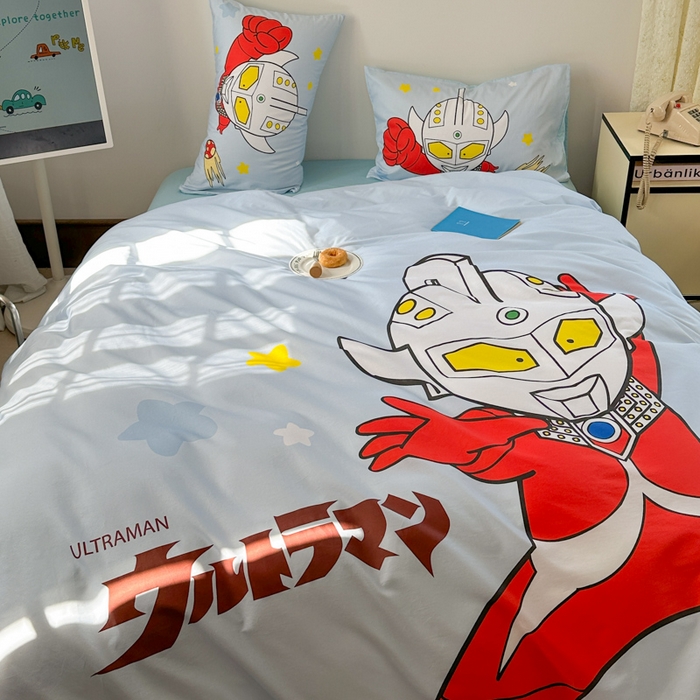 91家纺网 家纺一手货源 找家纺 金爱家 2025新款纯棉数码印花系列四件套-奥特曼 D-超级英雄