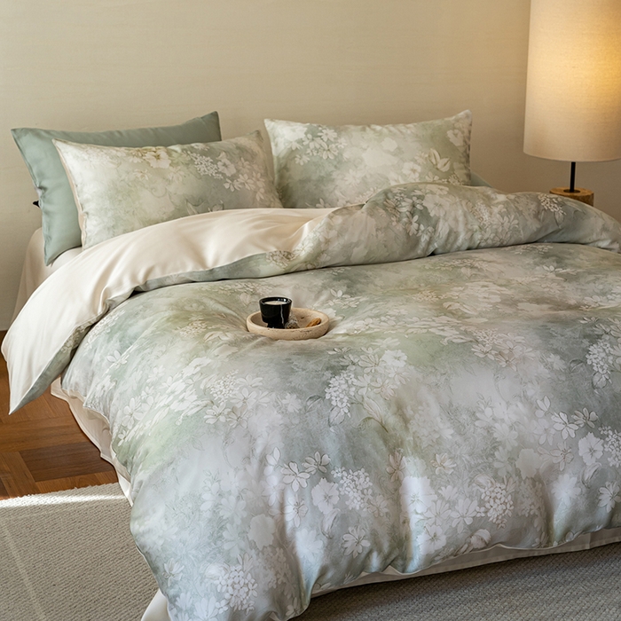 91家纺网 家纺一手货源 找家纺 禾时 2025新款60S兰精天丝数码印花暗合简约款四件套 知槿-绿