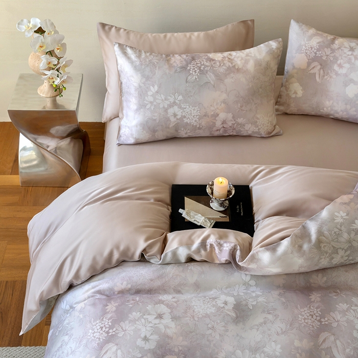 91家纺网 家纺一手货源 找家纺 禾时 2025新款60S兰精天丝数码印花暗合简约款四件套 知槿-紫