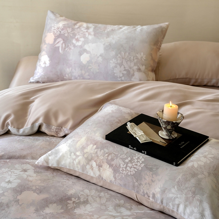 91家纺网 家纺一手货源 找家纺 禾时 2025新款60S兰精天丝数码印花暗合简约款四件套 知槿-紫