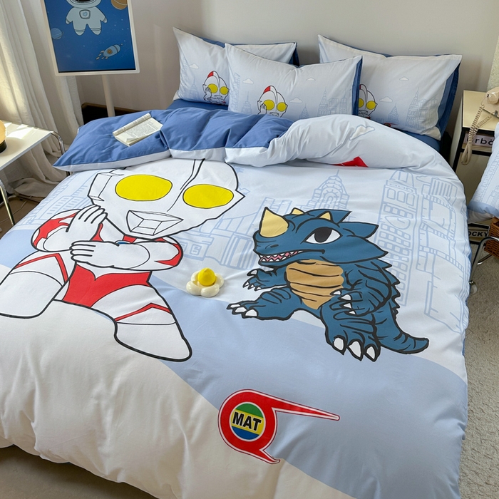 91家纺网 家纺一手货源 找家纺 金爱家 2025新款纯棉数码印花系列四件套-奥特曼 D-城市猎人