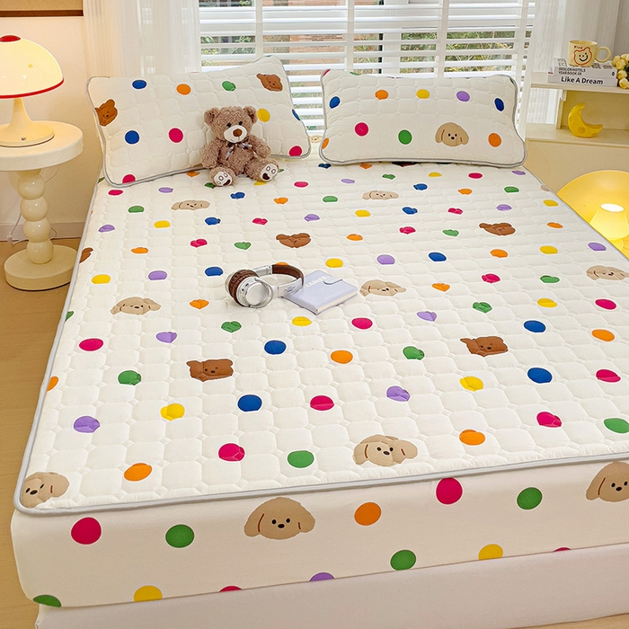 91家纺网 家纺一手货源 找家纺 富馨莱 2025春夏新款A类母婴级全棉纯棉夹棉床笠 波点熊