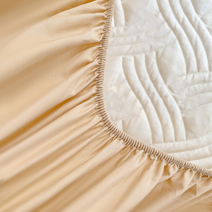 91家纺网 家纺一手货源 找家纺 富馨莱 2025春夏新款A类母婴级全棉纯棉夹棉床笠 纯色-卡其