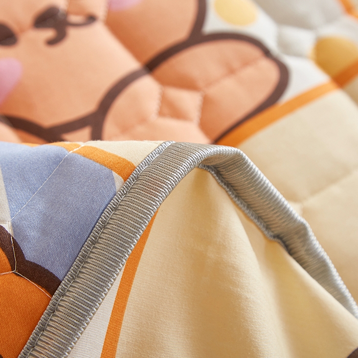 91家纺网 家纺一手货源 找家纺 富馨莱 2025春夏新款A类母婴级全棉纯棉夹棉床笠 动物乐园