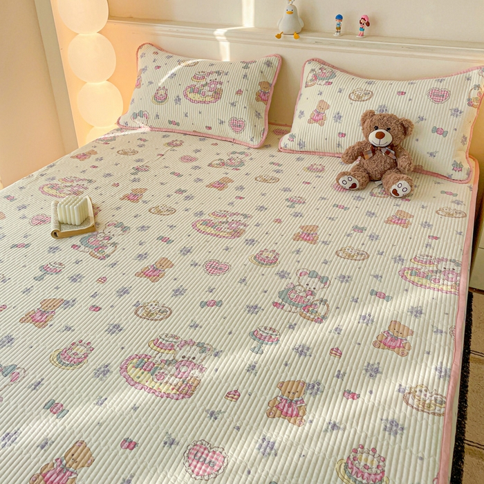 91家纺网 家纺一手货源 找家纺 富馨莱 2025春夏新款A类母婴级全棉纯棉夹棉床笠 开心美乐蒂