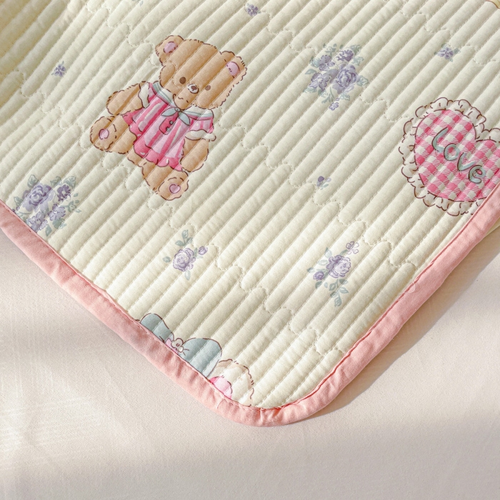 91家纺网 家纺一手货源 找家纺 富馨莱 2025春夏新款A类母婴级全棉纯棉夹棉床笠 开心美乐蒂