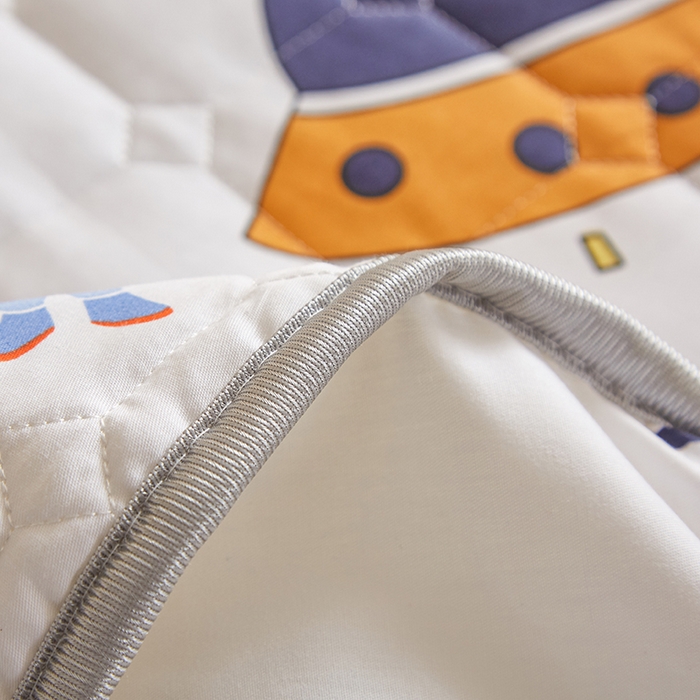 91家纺网 家纺一手货源 找家纺 富馨莱 2025春夏新款A类母婴级全棉纯棉夹棉床笠 太空探险