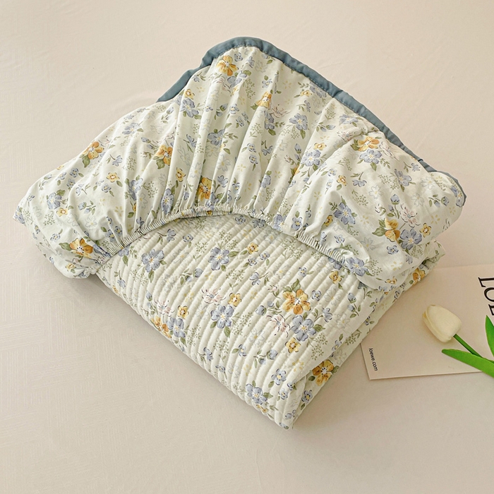 91家纺网 家纺一手货源 找家纺 富馨莱 2025春夏新款A类母婴级全棉纯棉夹棉床笠 紫藤花开