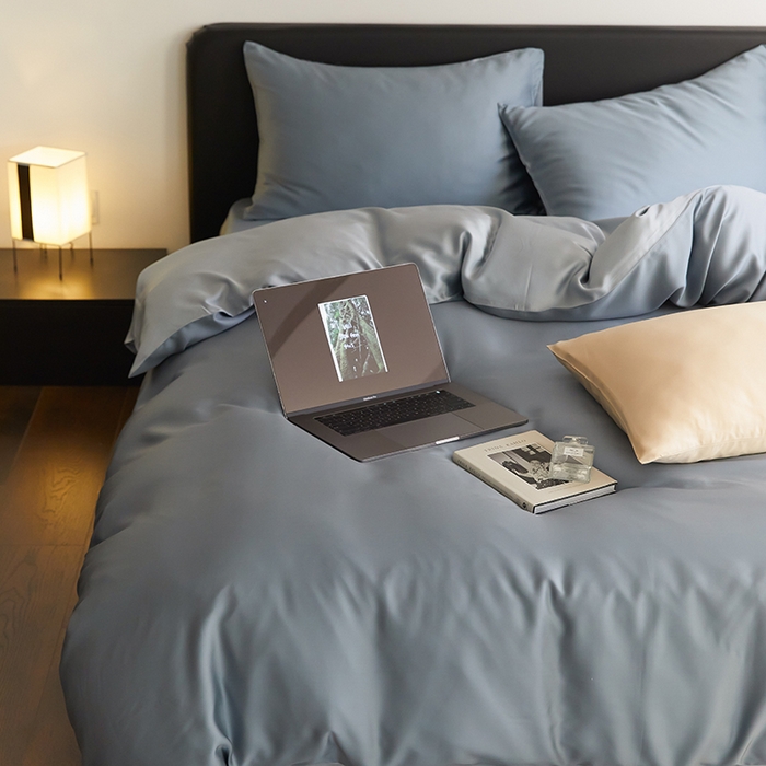 91家纺网 家纺一手货源 找家纺 禾时  2025新款奥地利进口兰精天丝莱赛尔四件套纯色双拼三件套 灰蓝色-冰川灰