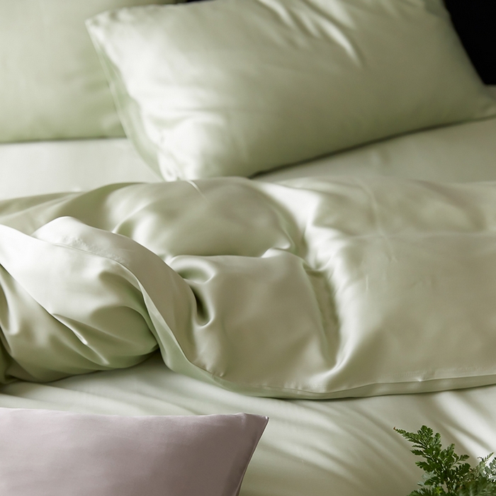 91家纺网 家纺一手货源 找家纺 禾时  2025新款奥地利进口兰精天丝莱赛尔四件套纯色双拼三件套 嫩叶绿