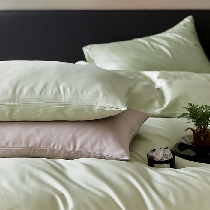 91家纺网 家纺一手货源 找家纺 禾时  2025新款奥地利进口兰精天丝莱赛尔四件套纯色双拼三件套 嫩叶绿