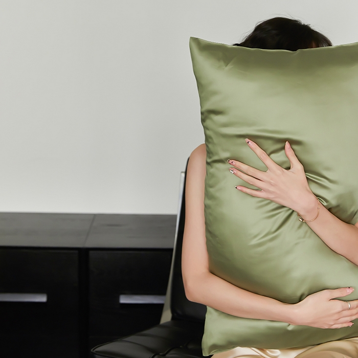 91家纺网 家纺一手货源 找家纺 禾时  2025新款奥地利进口兰精天丝莱赛尔四件套纯色双拼三件套 欧芹绿