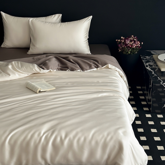 91家纺网 家纺一手货源 找家纺 禾时  2025新款奥地利进口兰精天丝莱赛尔四件套纯色双拼三件套 乳蛋白-冷岩灰