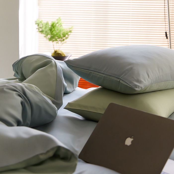 91家纺网 家纺一手货源 找家纺 禾时  2025新款奥地利进口兰精天丝莱赛尔四件套纯色双拼三件套 天空蓝-浅艾绿