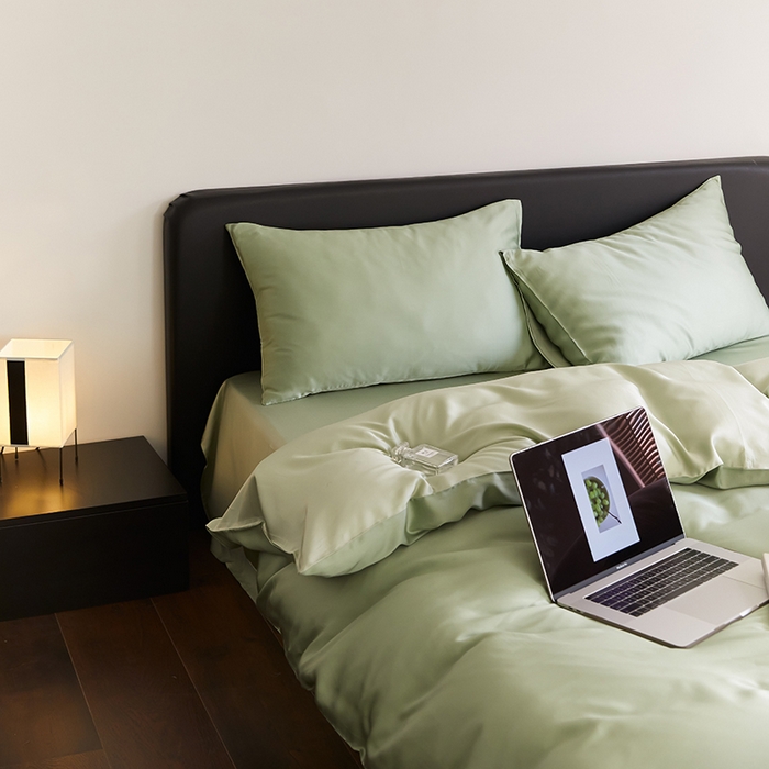 91家纺网 家纺一手货源 找家纺 禾时  2025新款奥地利进口兰精天丝莱赛尔四件套纯色双拼三件套 香奈儿绿-嫩叶绿