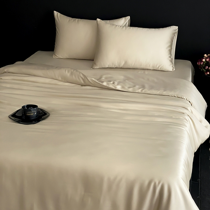 91家纺网 家纺一手货源 找家纺 禾时  2025新款奥地利进口兰精天丝莱赛尔四件套纯色双拼三件套 烟轻绿