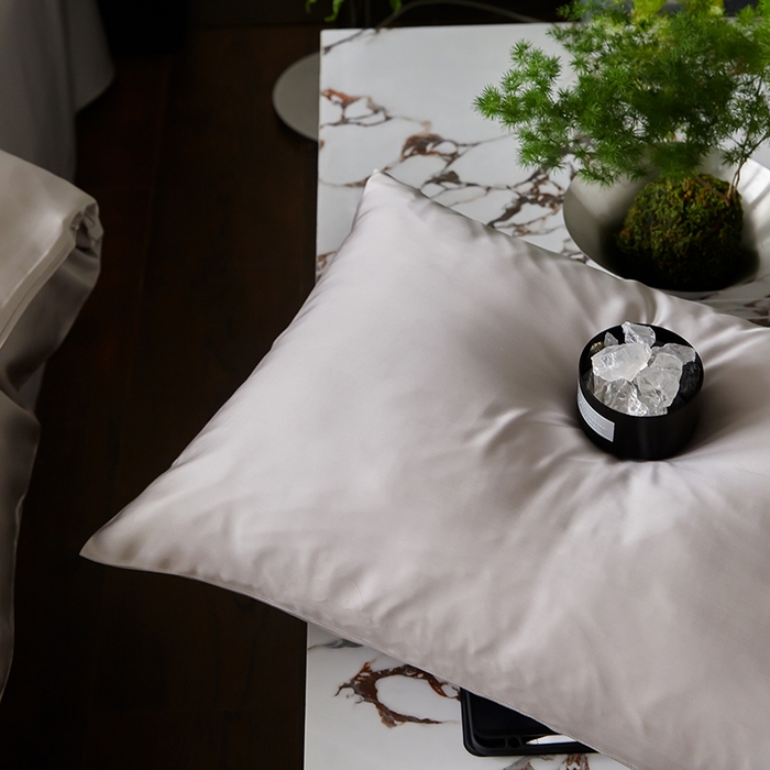 91家纺网 家纺一手货源 找家纺 禾时  2025新款奥地利进口兰精天丝莱赛尔四件套纯色双拼三件套 岩石灰