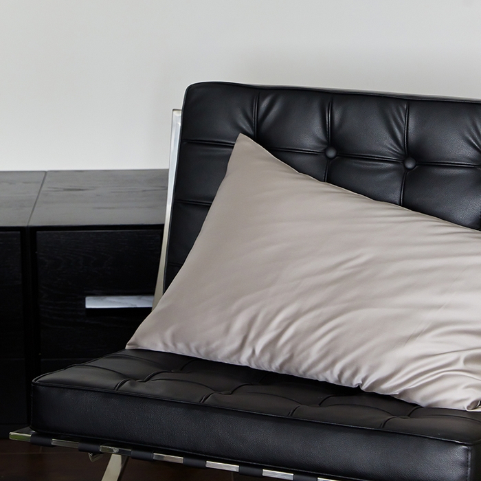 91家纺网 家纺一手货源 找家纺 禾时  2025新款奥地利进口兰精天丝莱赛尔四件套纯色双拼三件套 岩石灰