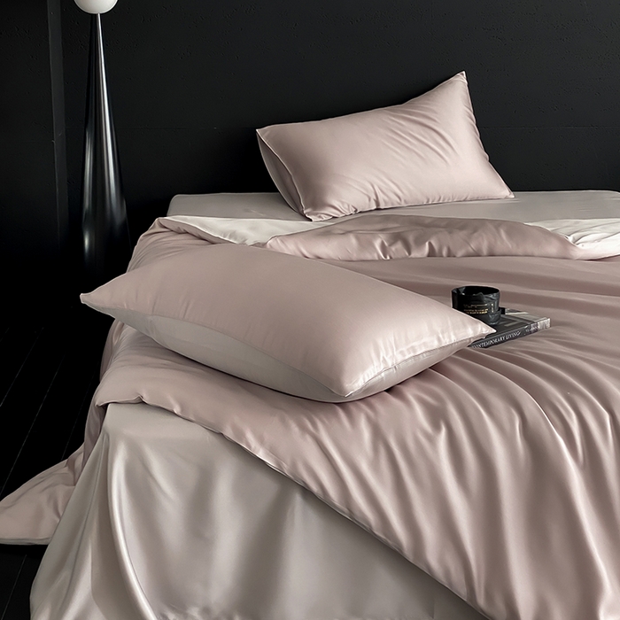 91家纺网 家纺一手货源 找家纺 禾时  2025新款奥地利进口兰精天丝莱赛尔四件套纯色双拼三件套 夜影凝香-霜华银