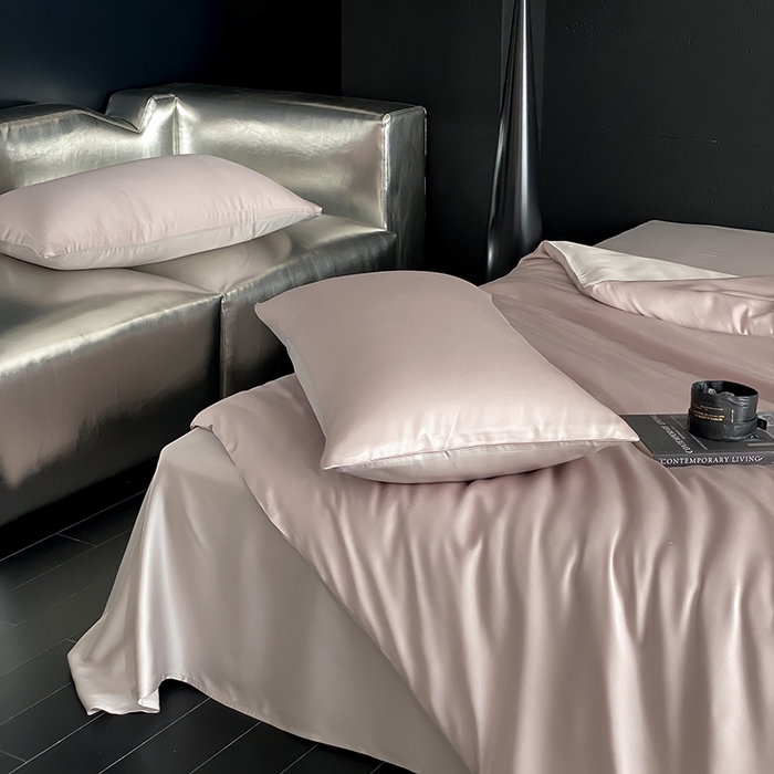 91家纺网 家纺一手货源 找家纺 禾时  2025新款奥地利进口兰精天丝莱赛尔四件套纯色双拼三件套 夜影凝香-霜华银