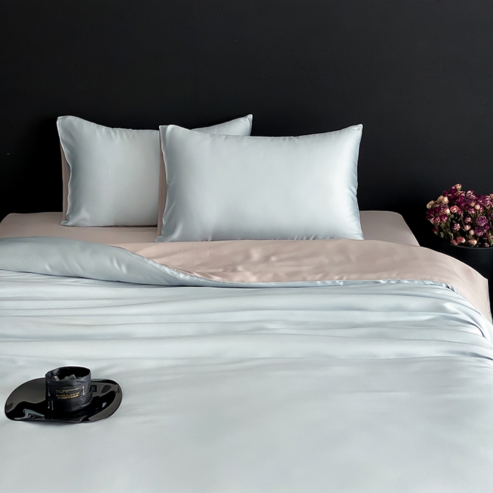 91家纺网 家纺一手货源 找家纺 禾时  2025新款奥地利进口兰精天丝莱赛尔四件套纯色双拼三件套 映霜蓝-霜华银