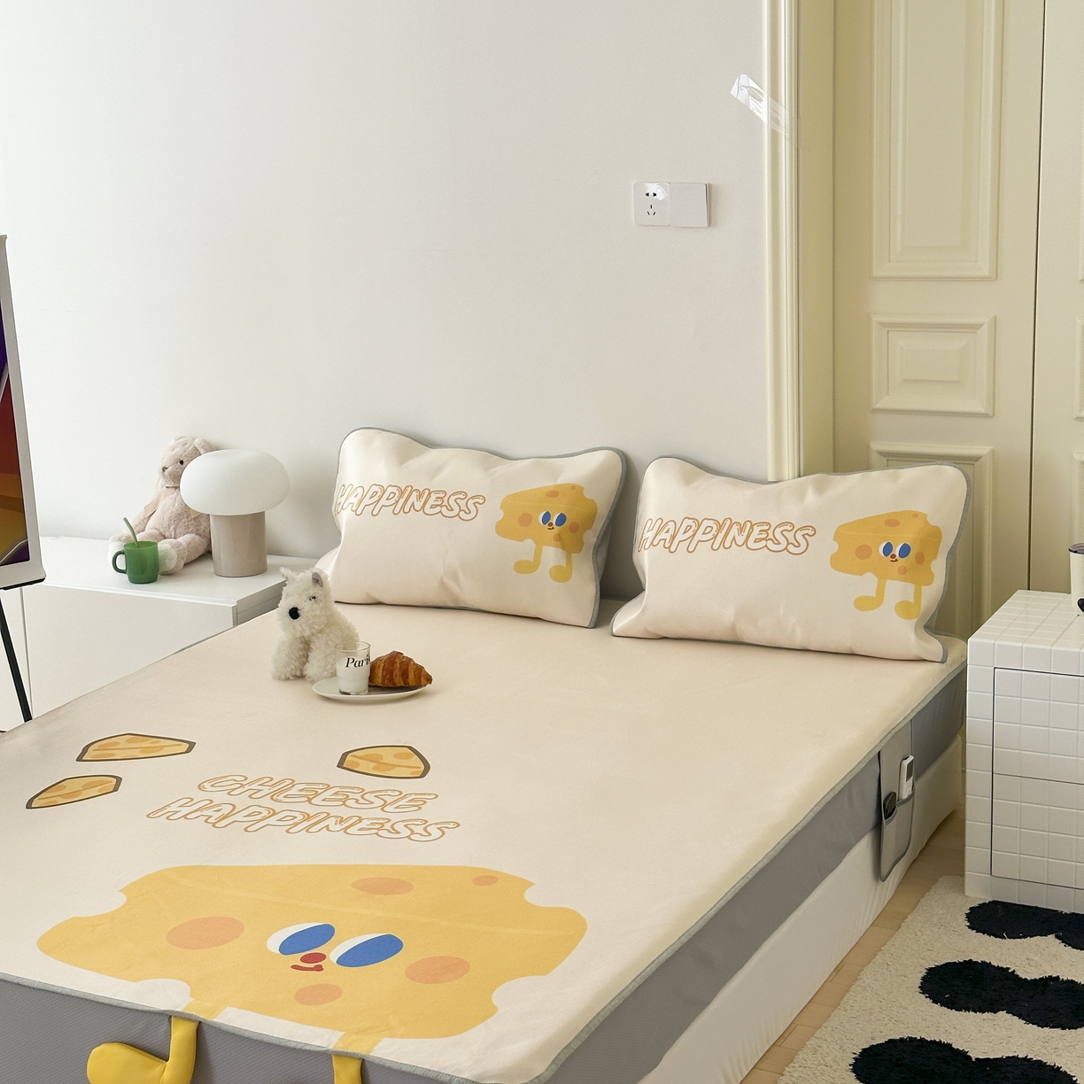 91家纺网 家纺一手货源 找家纺 觅糖家纺 2025春夏新款大版异形卡通凉席席子 奶酪芝士