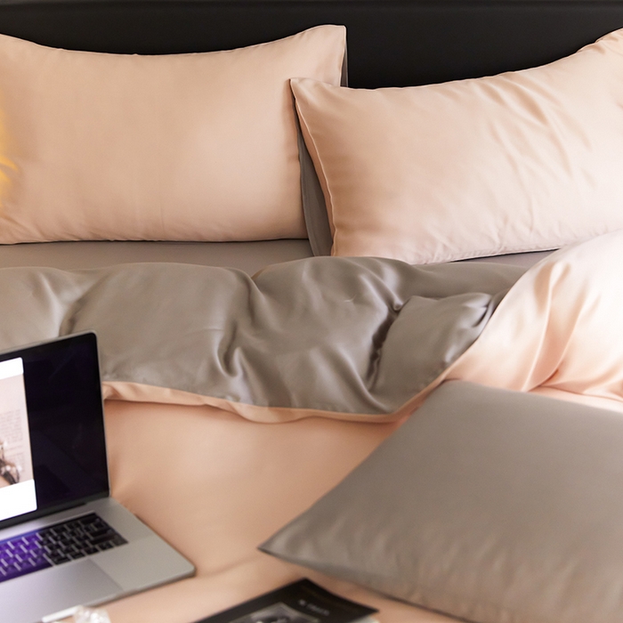 91家纺网 家纺一手货源 找家纺 禾时  2025新款奥地利进口兰精天丝莱赛尔四件套纯色双拼三件套 月光色-岩石灰