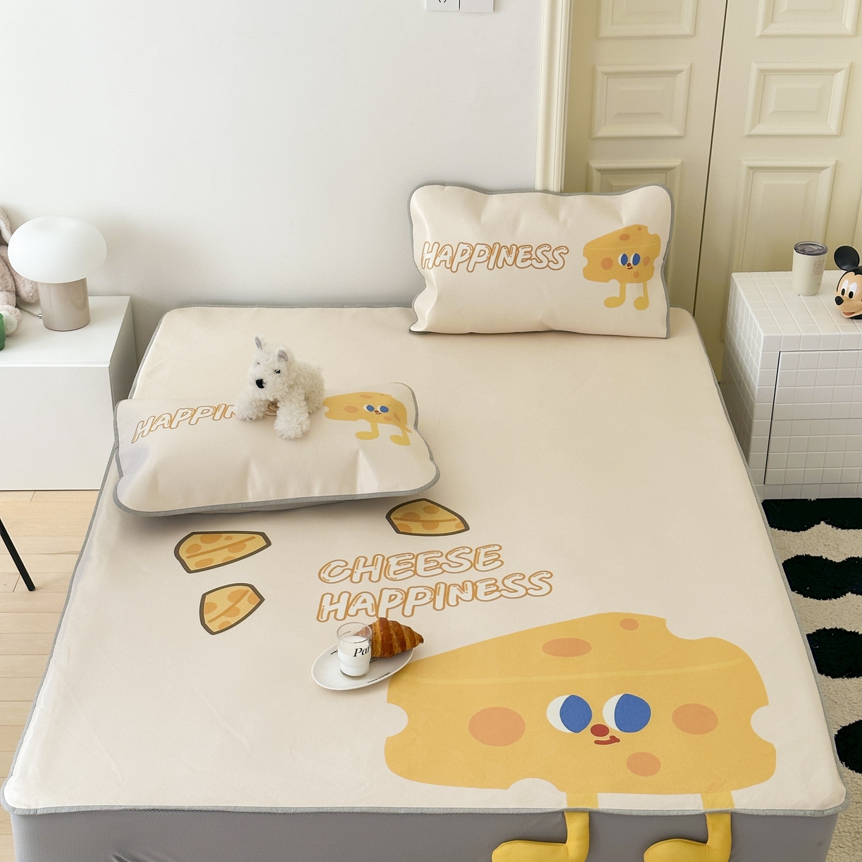 91家纺网 家纺一手货源 找家纺 觅糖家纺 2025春夏新款大版异形卡通凉席席子 奶酪芝士