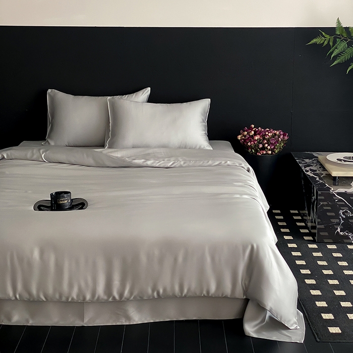 91家纺网 家纺一手货源 找家纺 禾时  2025新款奥地利进口兰精天丝莱赛尔四件套纯色双拼三件套 云纱灰