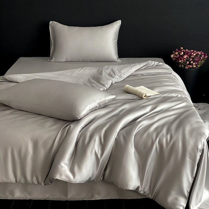 91家纺网 家纺一手货源 找家纺 禾时  2025新款奥地利进口兰精天丝莱赛尔四件套纯色双拼三件套 云纱灰