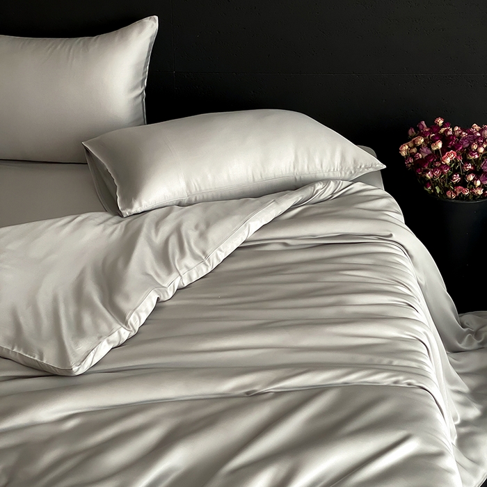 91家纺网 家纺一手货源 找家纺 禾时  2025新款奥地利进口兰精天丝莱赛尔四件套纯色双拼三件套 云纱灰