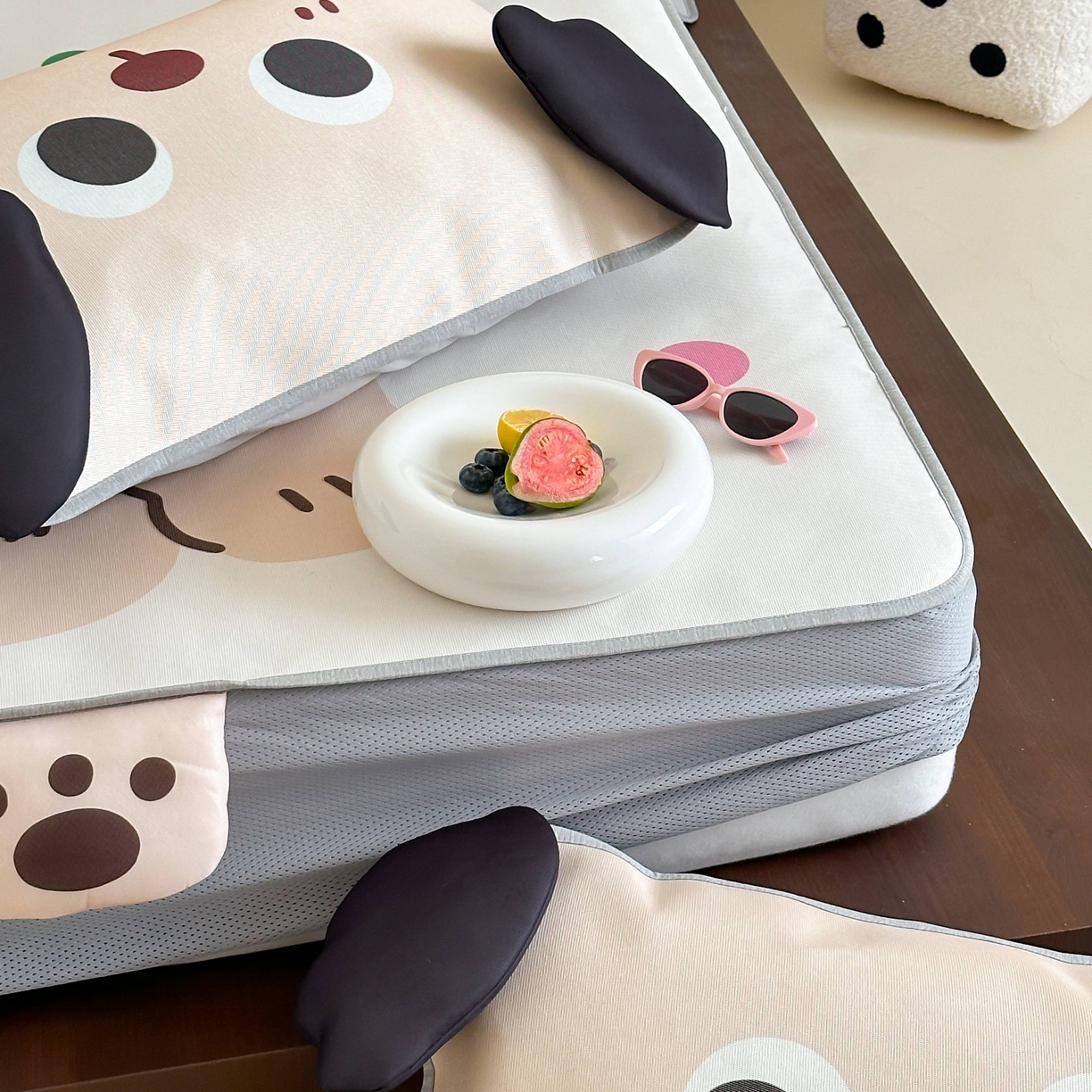 91家纺网 家纺一手货源 找家纺 觅糖家纺 2025春夏新款大版异形卡通凉席席子 奶油朵塔