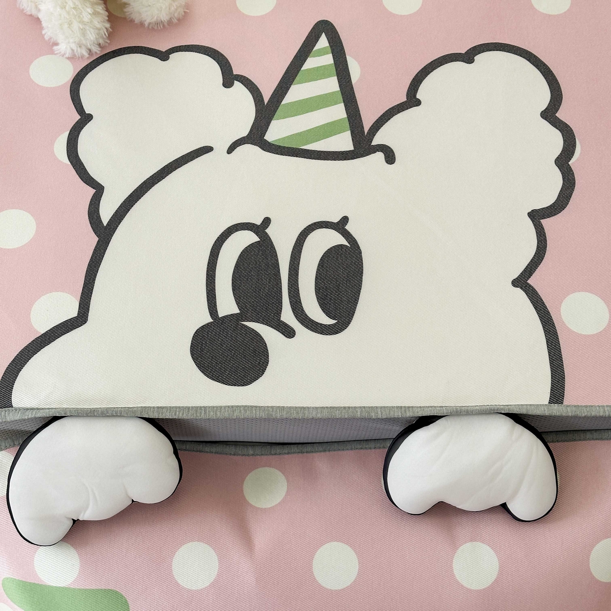 91家纺网 家纺一手货源 找家纺 觅糖家纺 2025春夏新款大版异形卡通凉席席子 生日快乐