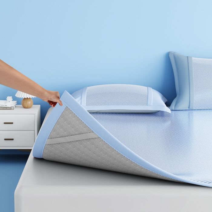 91家纺网 家纺一手货源 找家纺 卡初家居（原微来） 2025新款A类轻柔丝织标凉感软席-夏梦系列 夏梦-高雅蓝