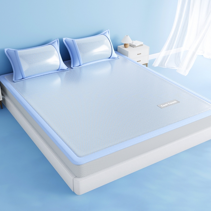 91家纺网 家纺一手货源 找家纺 卡初家居（原微来） 2025新款A类轻柔丝织标凉感软席-夏梦系列 夏梦-高雅蓝