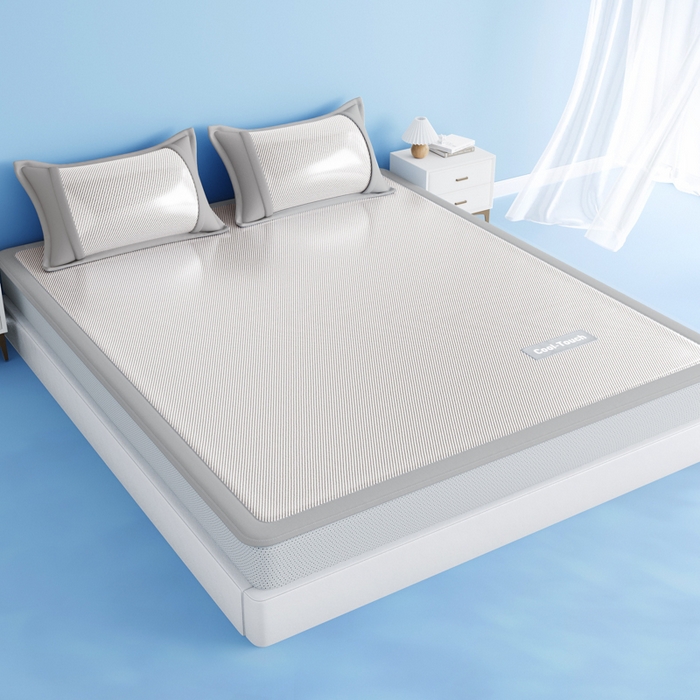 91家纺网 家纺一手货源 找家纺 卡初家居（原微来） 2025新款A类轻柔丝织标凉感软席-夏梦系列 夏梦-雪花灰