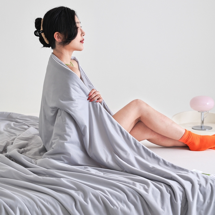 91家纺网 家纺一手货源 找家纺 金帛坊 2025新款凉感丝氨纶夏被夏凉被空调被 高级灰