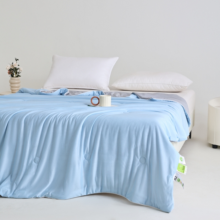 91家纺网 家纺一手货源 找家纺 金帛坊 2025新款凉感丝氨纶夏被夏凉被空调被 蓝拼灰