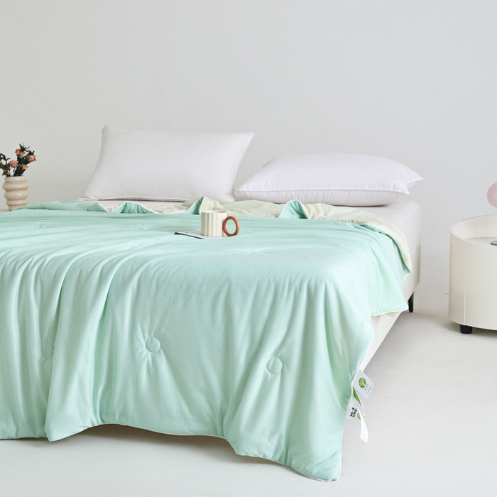 91家纺网 家纺一手货源 找家纺 金帛坊 2025新款凉感丝氨纶夏被夏凉被空调被 绿拼米黄