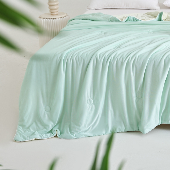 91家纺网 家纺一手货源 找家纺 金帛坊 2025新款凉感丝氨纶夏被夏凉被空调被 绿拼米黄