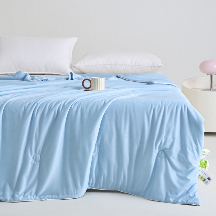 91家纺网 家纺一手货源 找家纺 金帛坊 2025新款凉感丝氨纶夏被夏凉被空调被 天空蓝