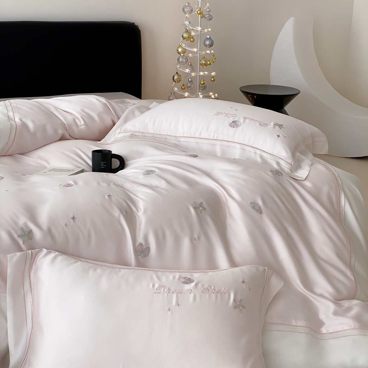 91家纺网 家纺一手货源 找家纺 MIU缪家居 2025新款60支兰精天丝四件套 海洋之星-琉璃粉