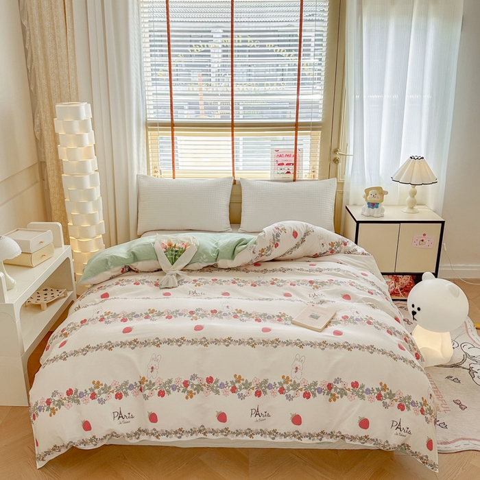 91家纺网 家纺一手货源 找家纺  （提供买家秀 爆款花型 不断货）2025新款单被套全棉印花单被套小清新简约系列单被套 草莓兔