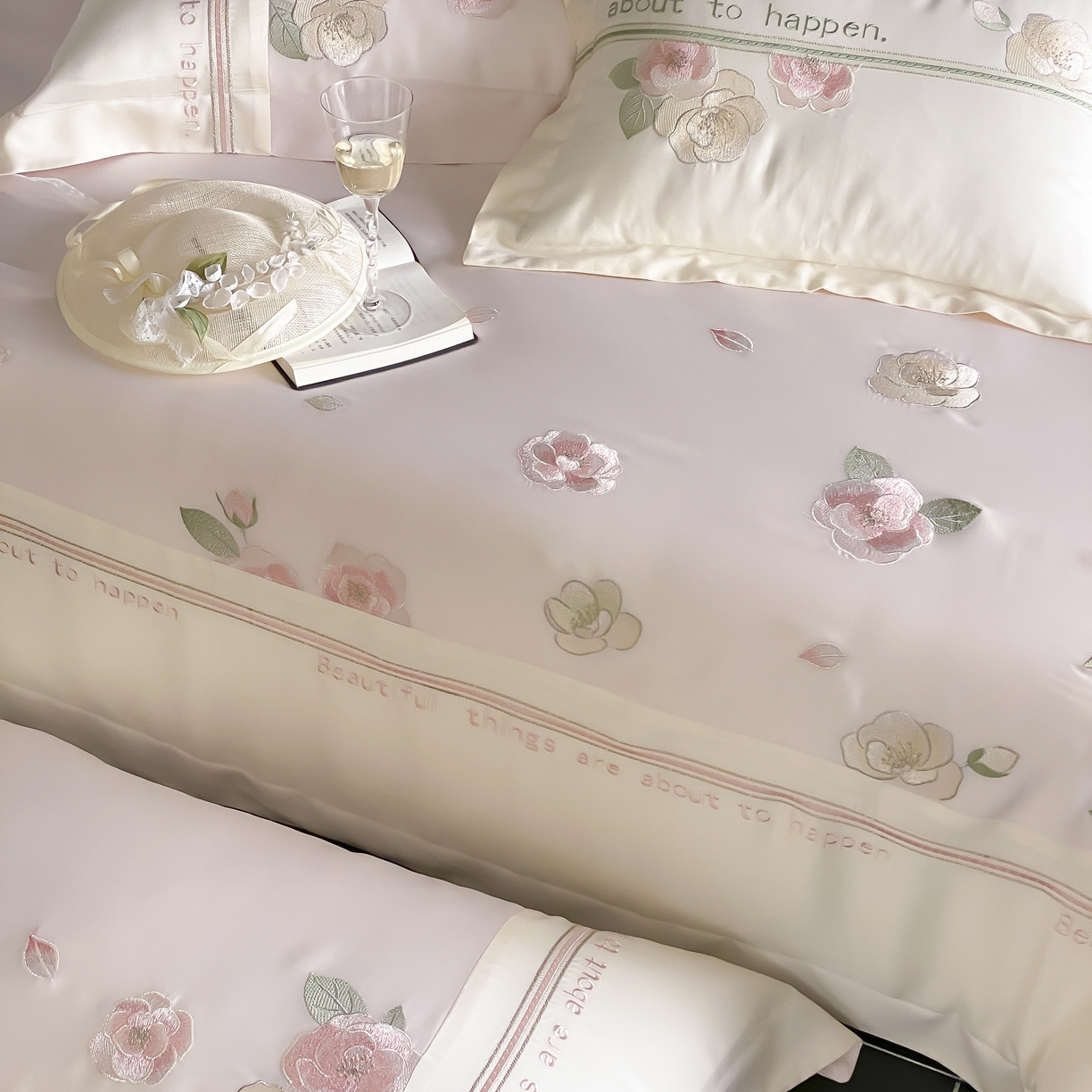 91家纺网 家纺一手货源 找家纺 MIU缪家居 2025新款60支兰精天丝四件套 沁山茶-山茶粉