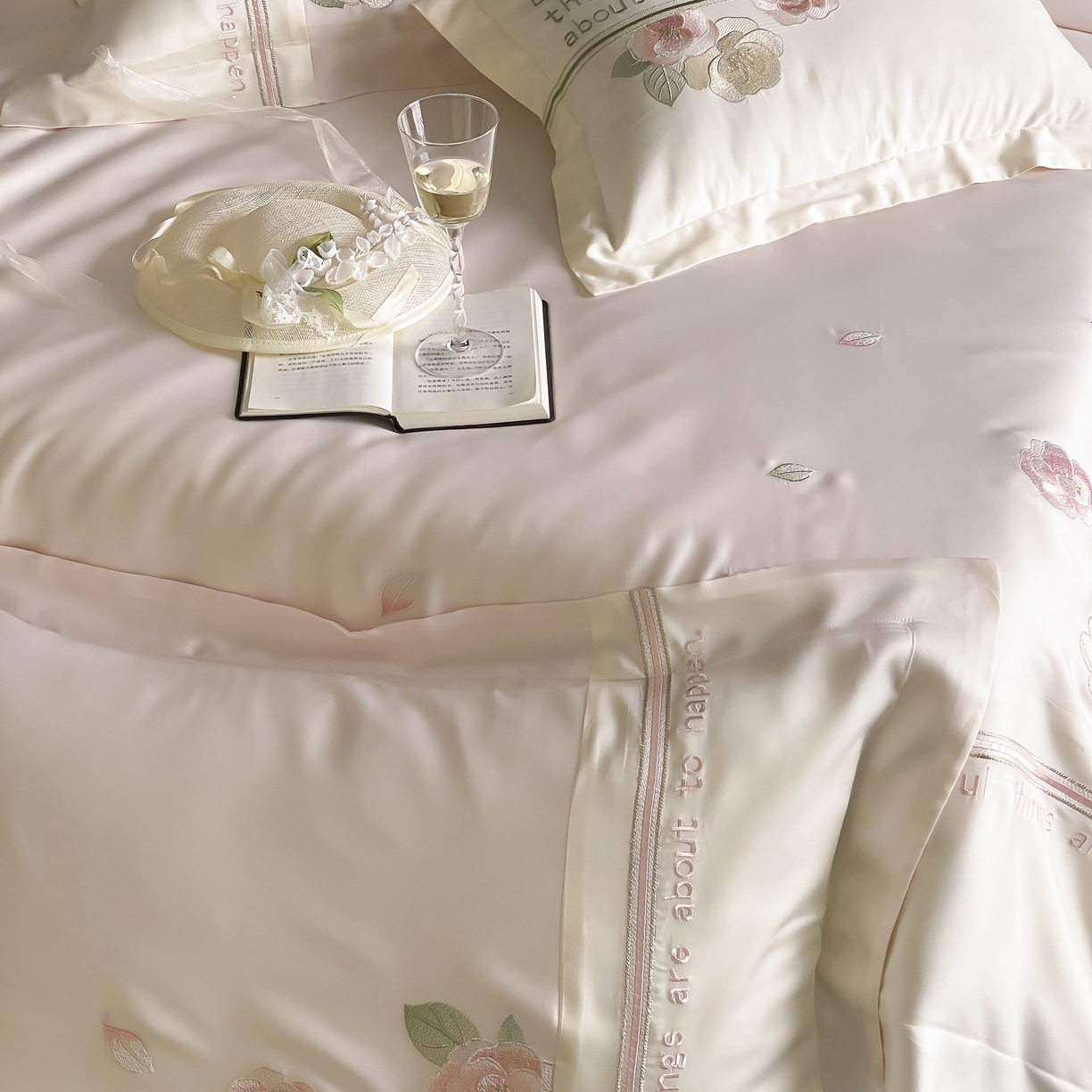 91家纺网 家纺一手货源 找家纺 MIU缪家居 2025新款60支兰精天丝四件套 沁山茶-山茶粉