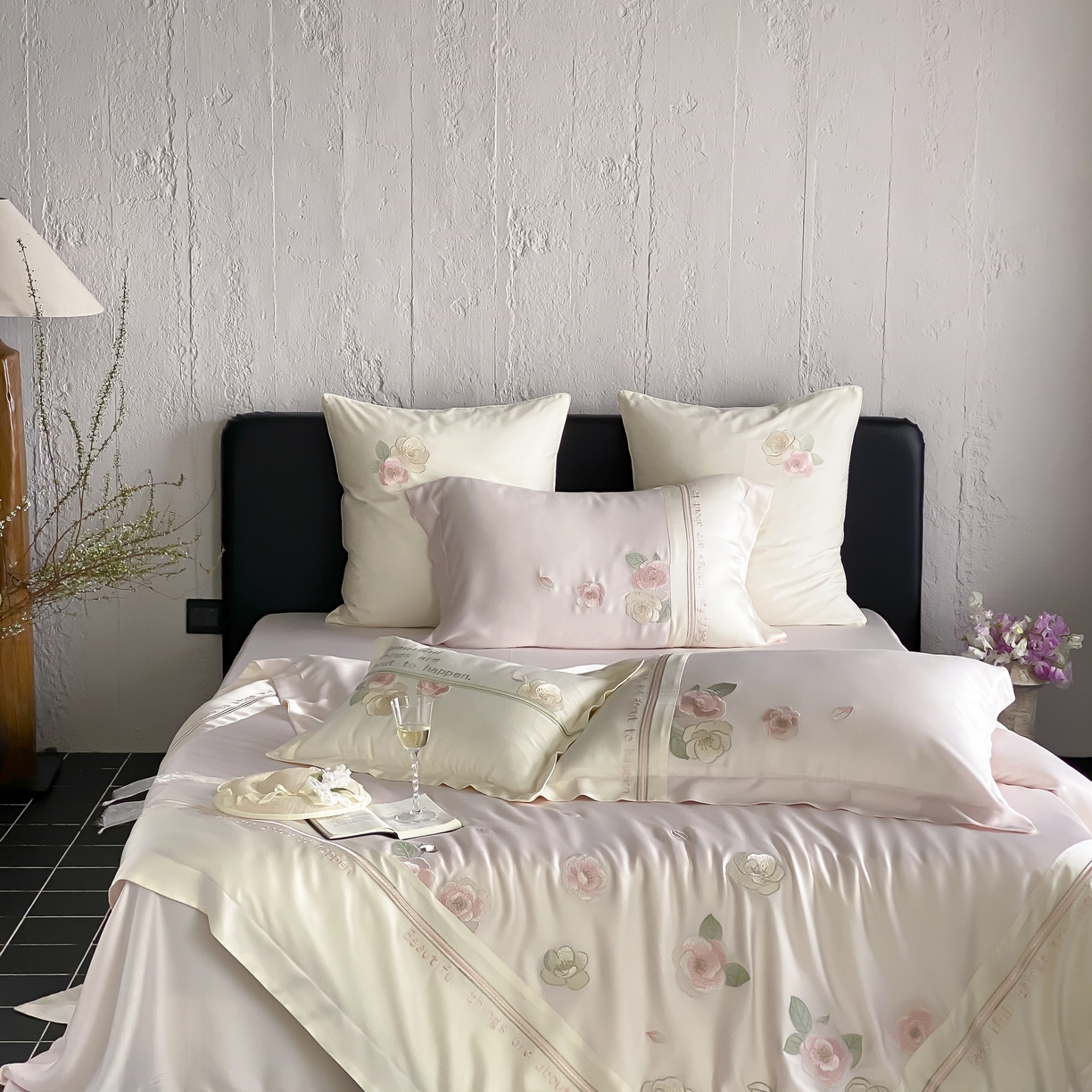 91家纺网 家纺一手货源 找家纺 MIU缪家居 2025新款60支兰精天丝四件套 沁山茶-山茶粉