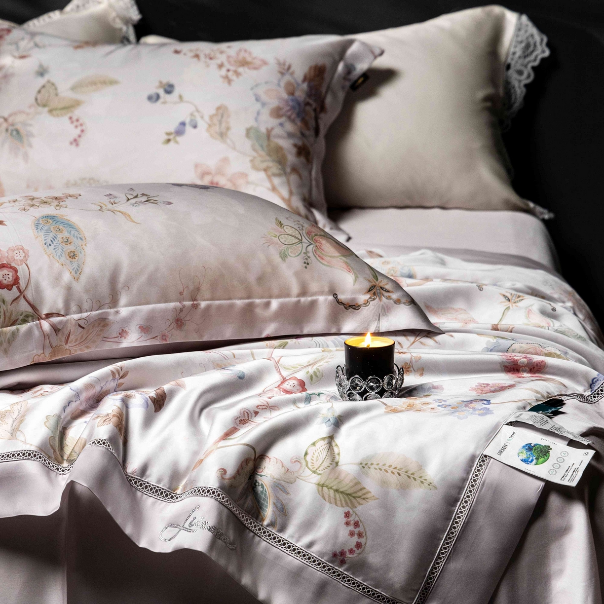 91家纺网 家纺一手货源 找家纺 丽笙被芯 2025新款A类兰精天丝印花naia镂空夏被夏凉被空调被 韵色