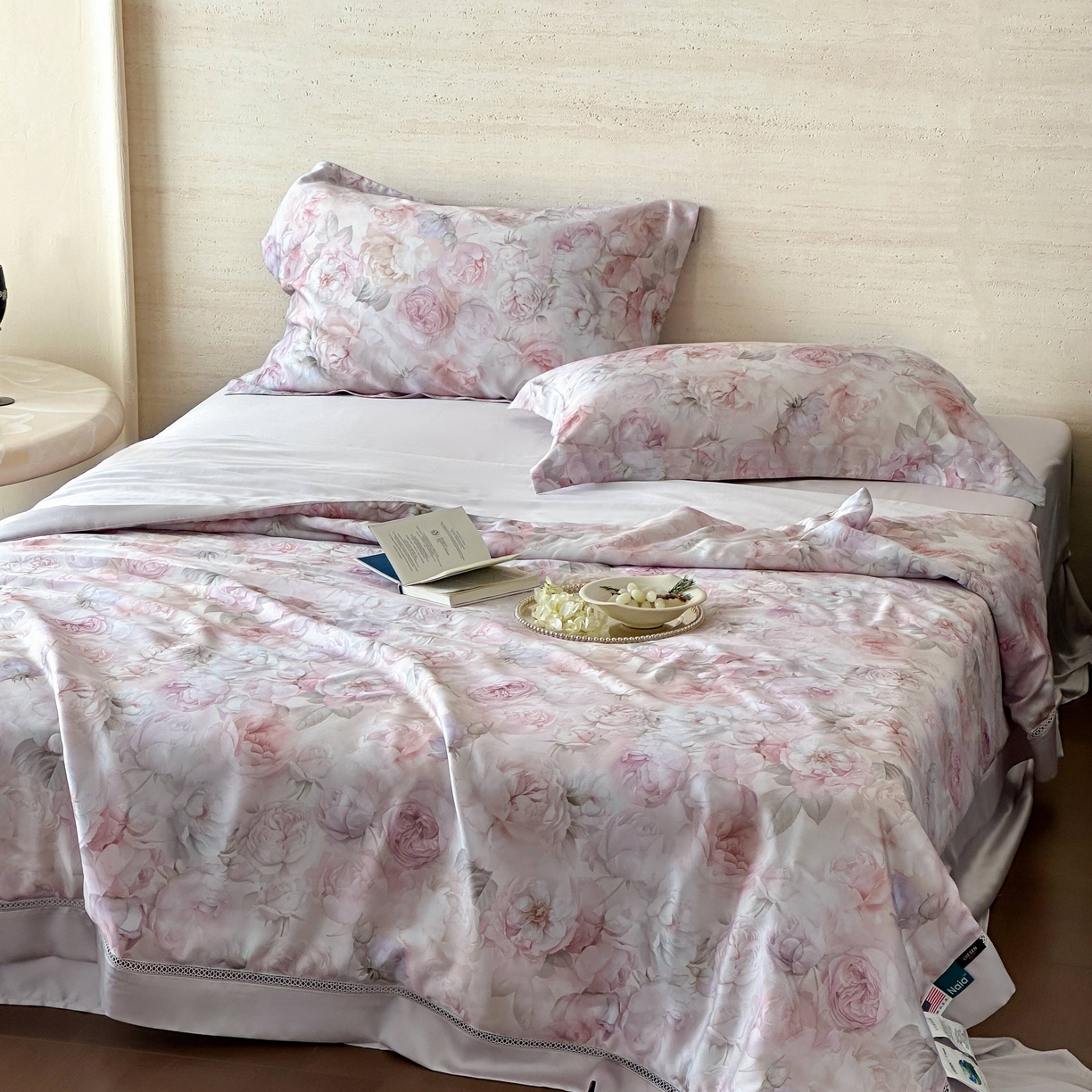 91家纺网 家纺一手货源 找家纺 丽笙被芯 2025新款A类兰精天丝印花naia镂空夏被夏凉被空调被 阿佳妮