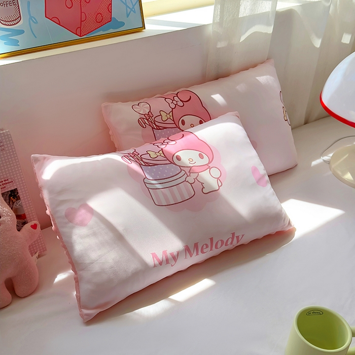 91家纺网 家纺一手货源 找家纺 希诺家居 2025春夏新款凉感丝豆豆枕三丽鸥凉感枕头可拆洗豆豆枕儿童枕幼儿园枕头直播引流赠品 豆豆枕-甜心美乐蒂