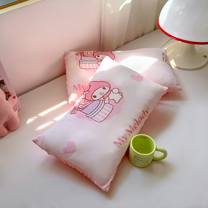 91家纺网 家纺一手货源 找家纺 希诺家居 2025春夏新款凉感丝豆豆枕三丽鸥凉感枕头可拆洗豆豆枕儿童枕幼儿园枕头直播引流赠品 豆豆枕-甜心美乐蒂